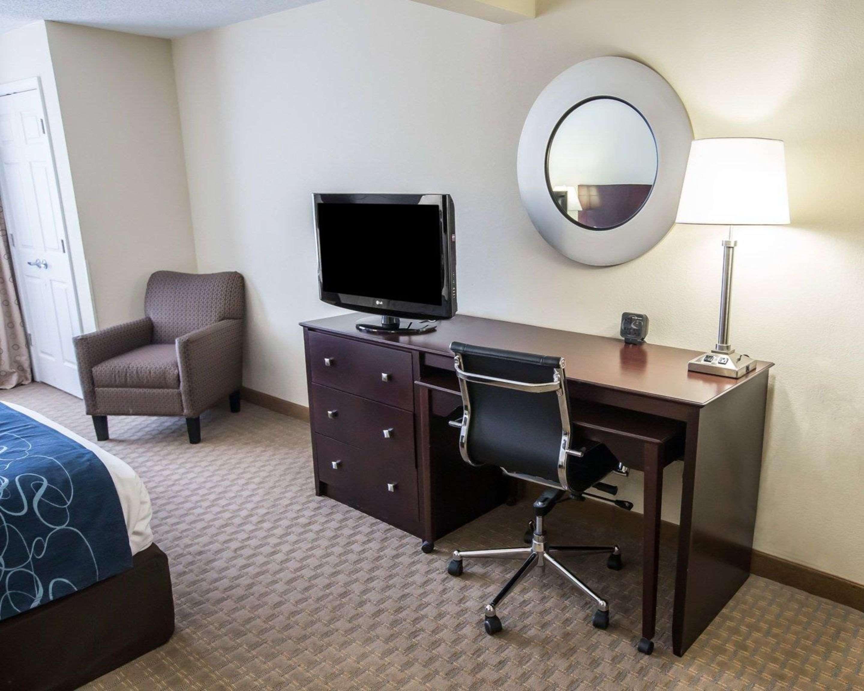 Comfort Suites University Area Notre Dame-ساوث بند المظهر الخارجي الصورة