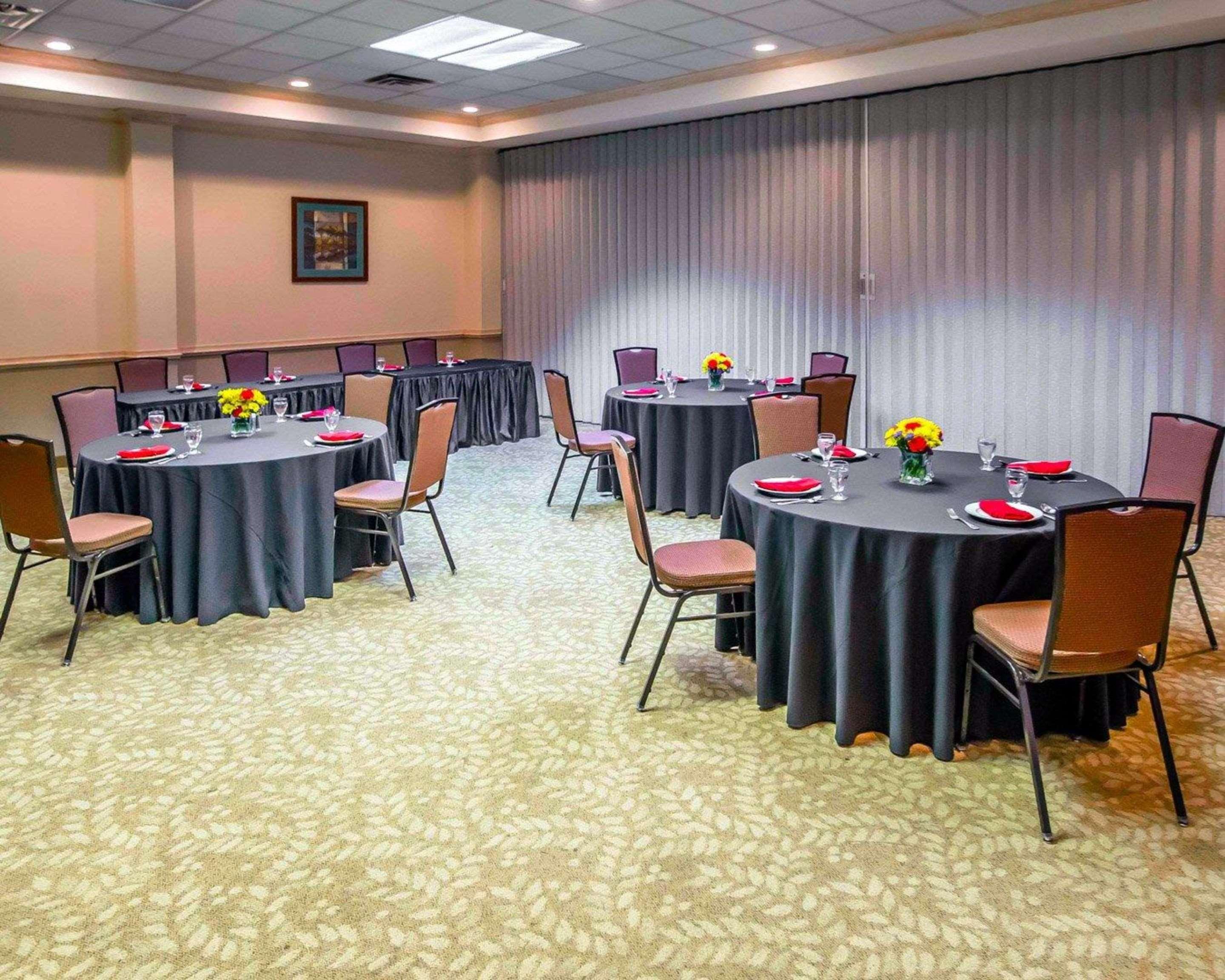 Comfort Suites University Area Notre Dame-ساوث بند المظهر الخارجي الصورة